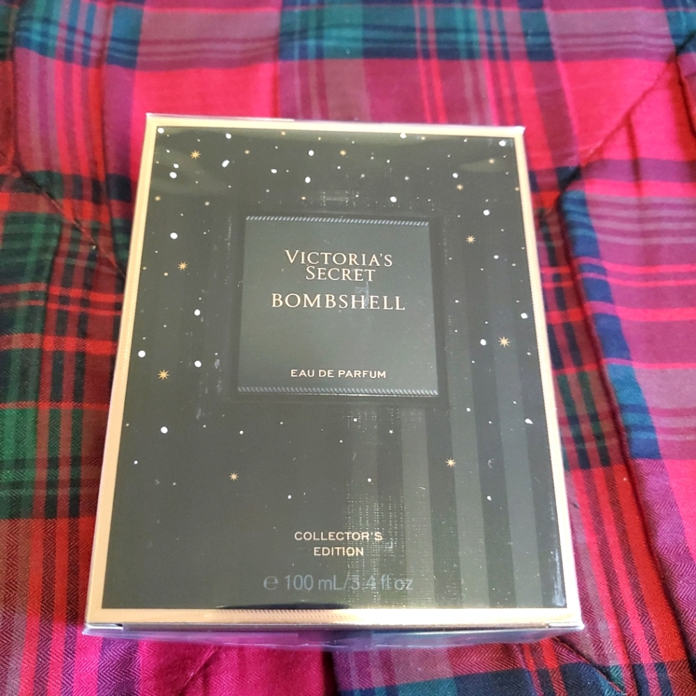 Victoria's Secret Bombshell Collectors Edition 3.4 fl